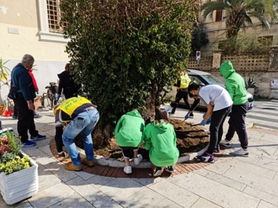 L&#039; IPS A. FILOSI E LEGAMBIENTE TERRACINA INSIEME PER LA CAMPAGNA NAZIONALE LEGAMBIENTE “NON TI SCORDAR DI ME&quot;